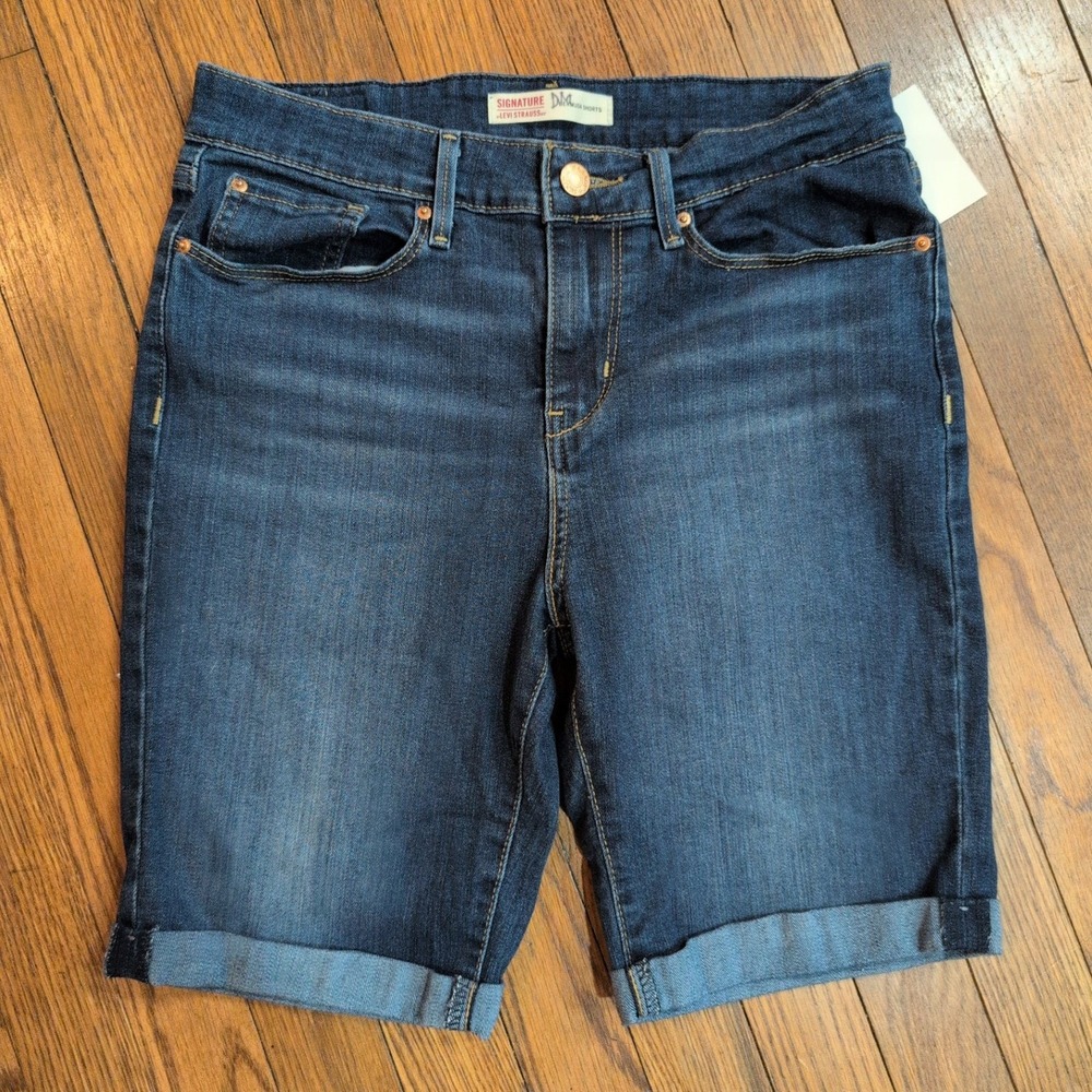 Signature by Levi Strauss Womens Dark‎ Wash Cuffed Bermuda Denim Shorts Size 6